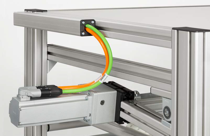 Fieldbuses standardise the transmission of data between drives, controllers, sensors, etc. They are designed to meet industrial requirements.